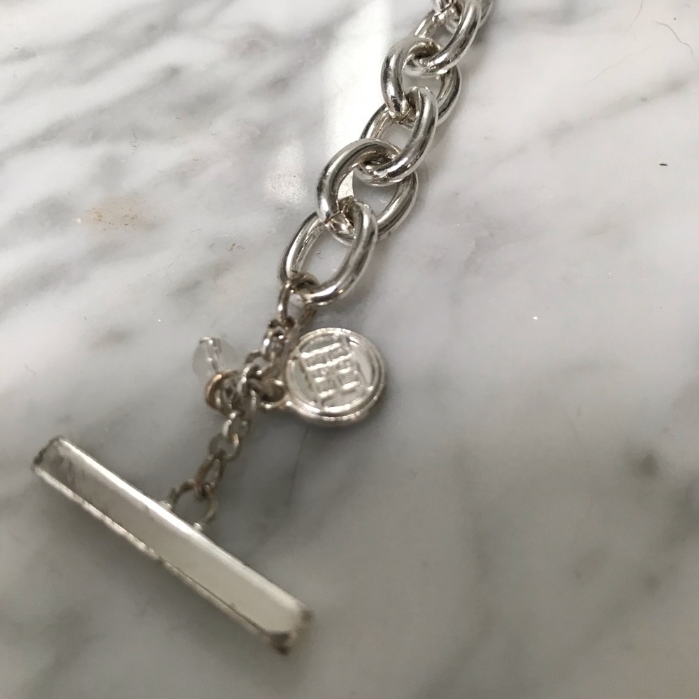 Lock & Key toggle bracelet - Picture 5 of 5